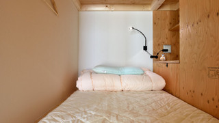 12ベッド　男女混合ドミトリー ２名予約