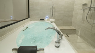 エグゼクティブ