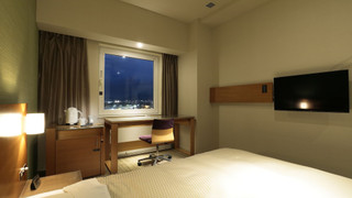 ルーム クイーンベッド 1 台 禁煙