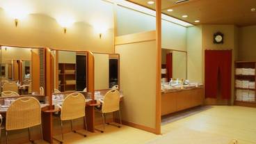 パウダールーム / 3