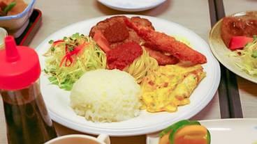 食事・飲み物 / 1