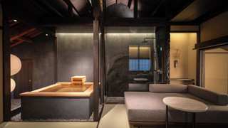 ラグジュアリー ツインルーム