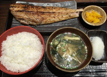 「越後屋権兵衛」料理 1072004 とろほっけ定食