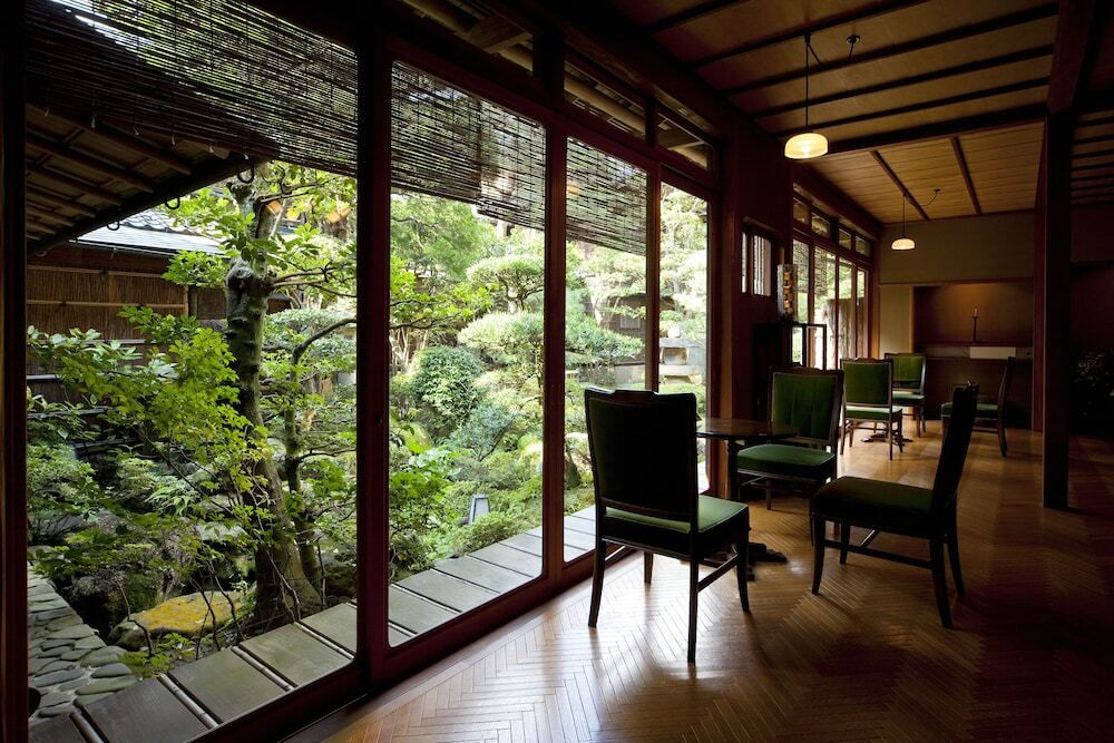 ロビー イメージ①