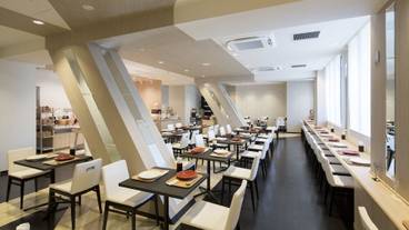 朝食スペース / 2