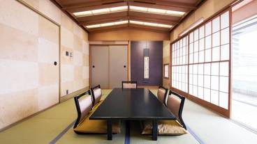 施設内の設備 / 12