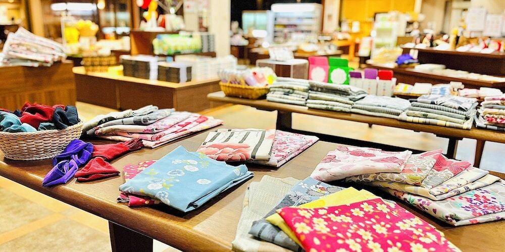 売店 内観 / 2