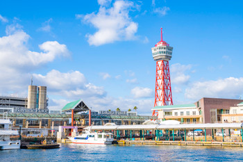 Symbol of Hakata Port Hakata Port Tower