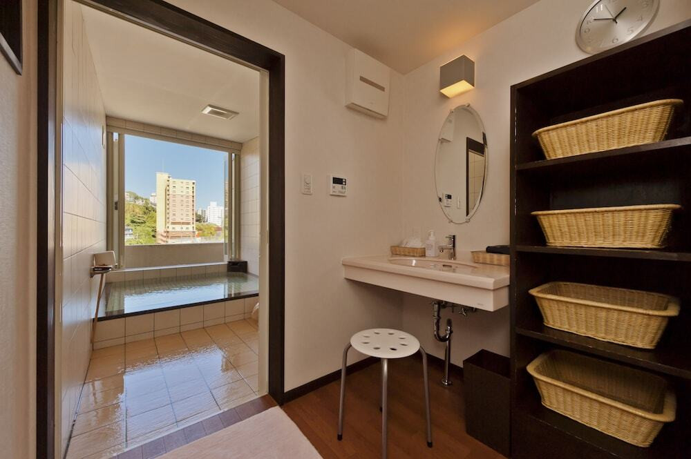 貸切温泉のコンドミニアム グランビュー熱海(カシキリオンセンノコンドミニアム グランビューアタミ) / 4