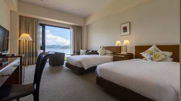 スーペリアツイン / 12