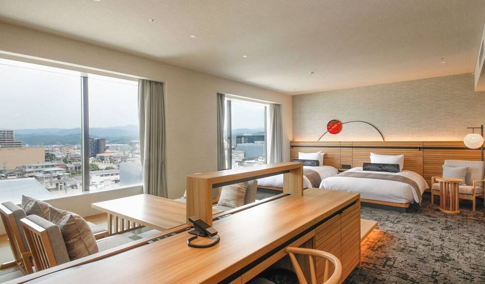 桜凛閣 プレミア和洋室 / 2