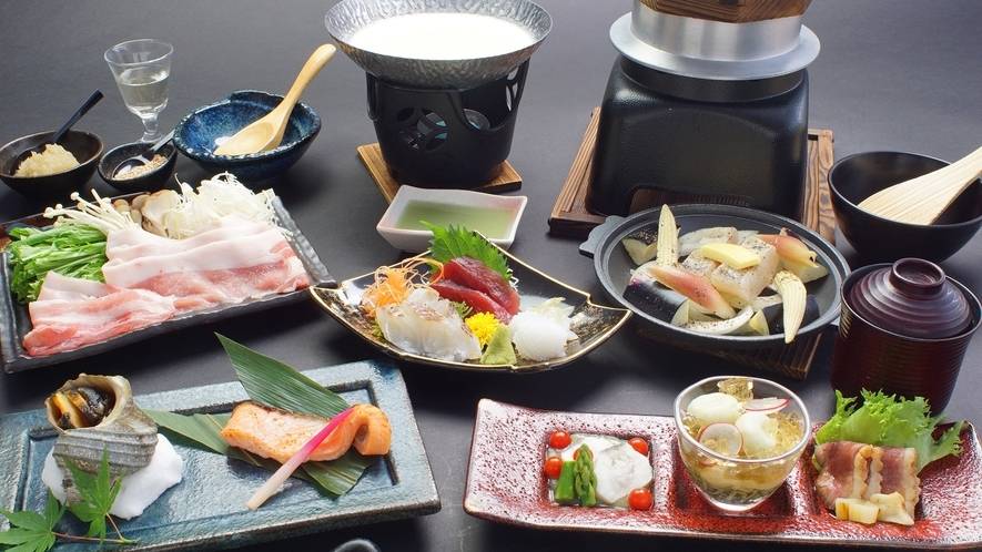 地元食材を使った
贅沢な創作会席 / 1