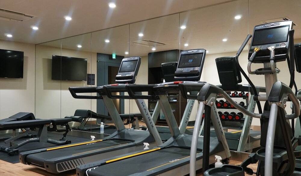 早朝のジムで
心地よい汗を / 2