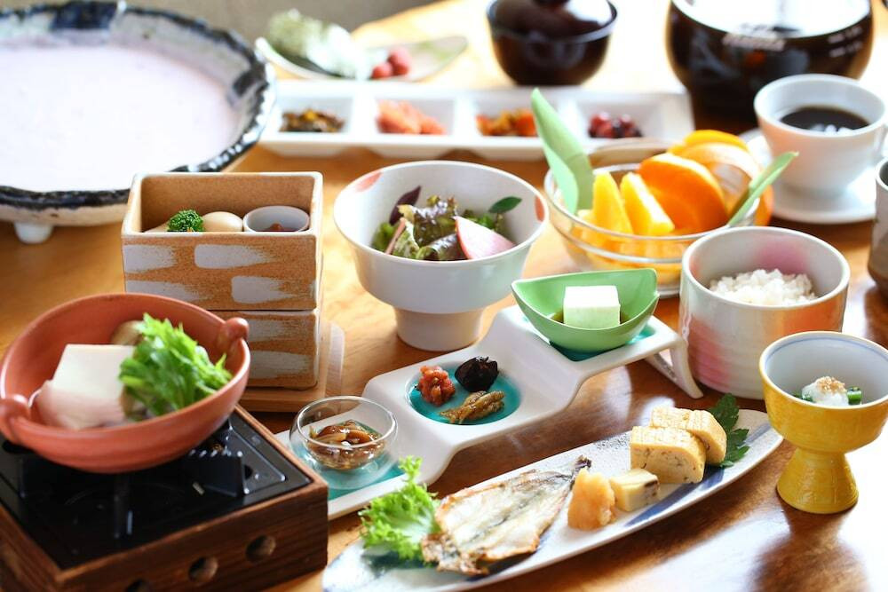 朝食