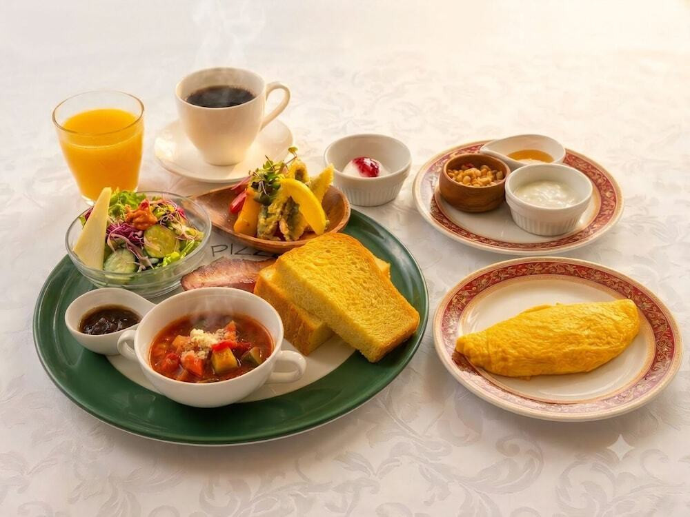 朝食