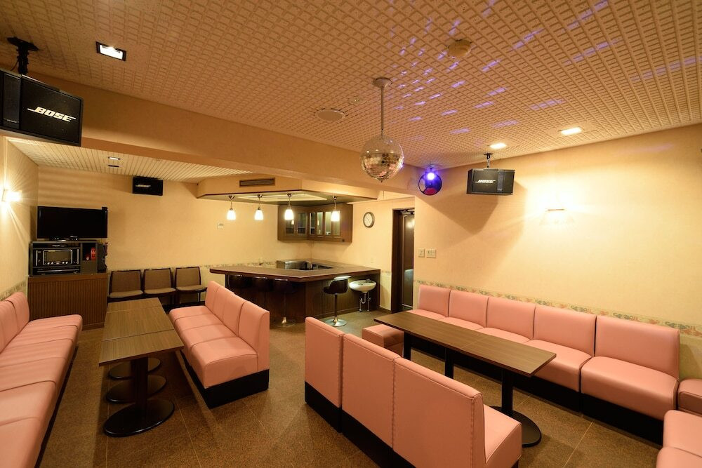 カラオケ ルーム