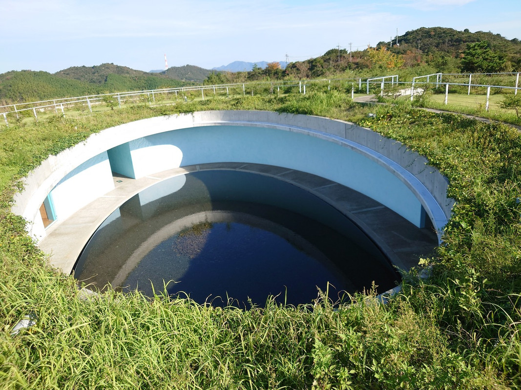 ベネッセハウスオーバルの屋上