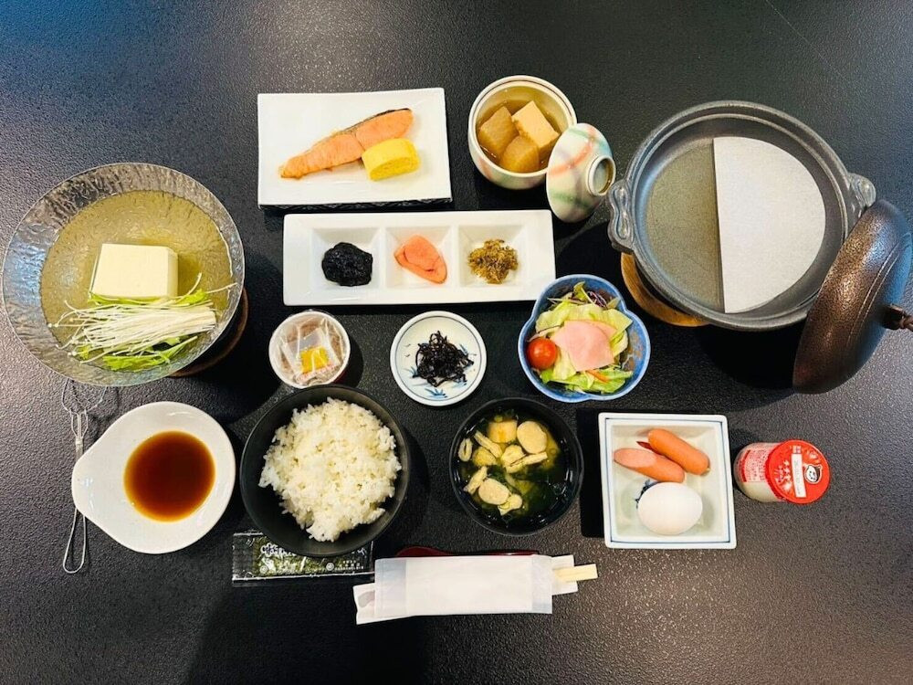 朝食