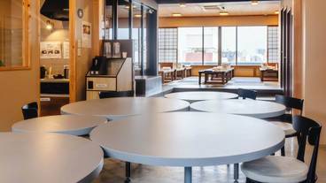 ロビーラウンジ / 2