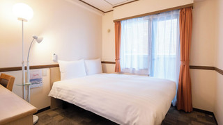 エコノミー ダブルルーム 喫煙可