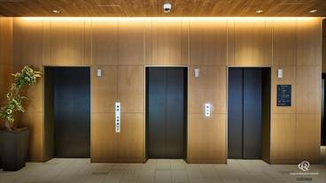 エレベーター / 1