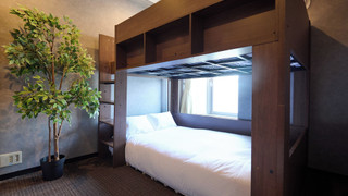 デラックス アパートメント