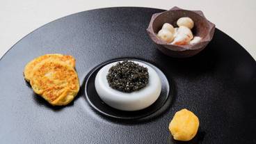 食事・飲み物 / 13