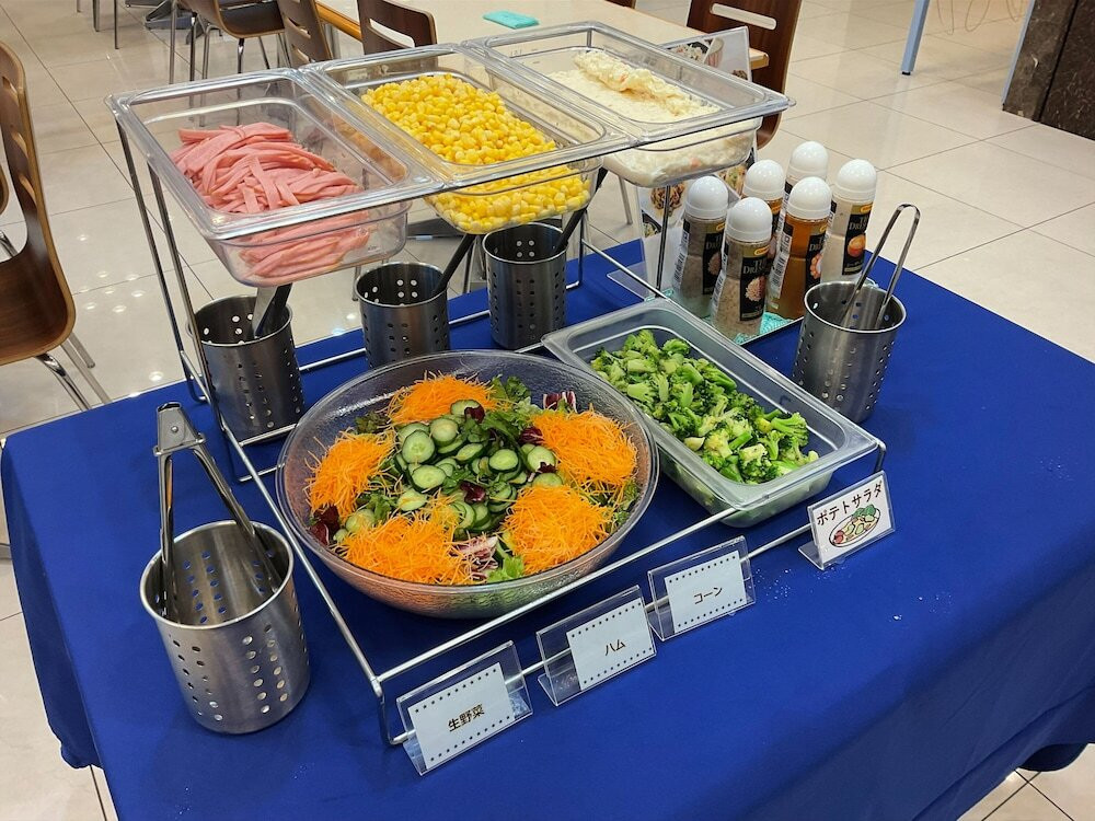 朝食