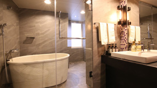 グランド ダブルルーム (ユニットタイプバスルーム、トイレ仕切り、シャワーブース)