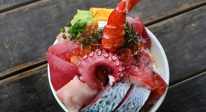 熱海に到着
海沿いの街を散策 / 3