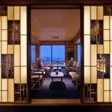 入った瞬間から絶景と
おもてなしでお出迎え / 2