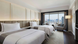 デラックス ルーム ダブルベッド 2 台