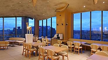 ラウンジ 夜の景観 / 6