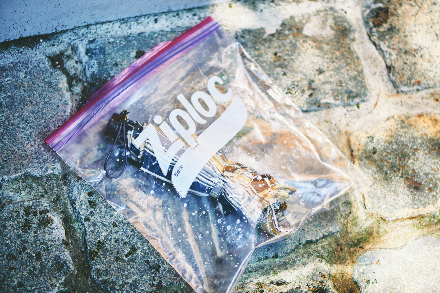 出先で濡れた折り畳み傘もおまかせ1939598