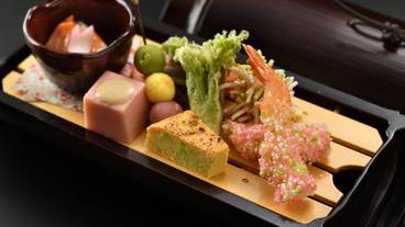 食事・飲み物 / 14