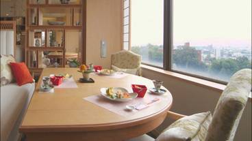 Top floor restaurant Tobiume / 20