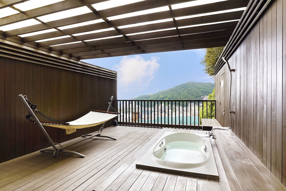 「熱海サンビーチ」周辺ホテル・旅館が便利！3422541