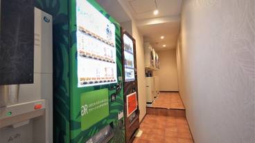 自動販売機 / 13