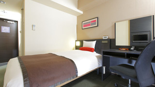 スタンダード ルーム セミダブルベッド 1 台 禁煙