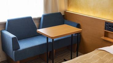 客室内のダイニングエリア / 31