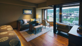 [別邸] 鴨川 (最上階) プレミアムツイン 禁煙