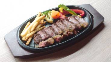 夕食メニュー一例 / 3