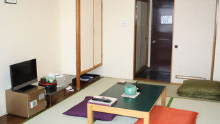 和室　専用トイレ付　共用バスルーム (素泊まり)