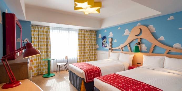 東京ディズニーリゾート・トイ・ストーリー(R)ホテル(千葉県 リゾートホテル):©Disney/Pixar
© 2021 and ® Spin Master, Ltd. All Rights Reserved / 1