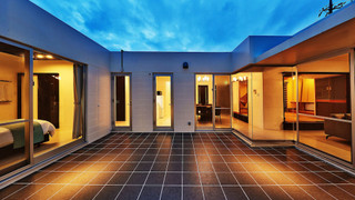 デラックス ビラ 6人部屋