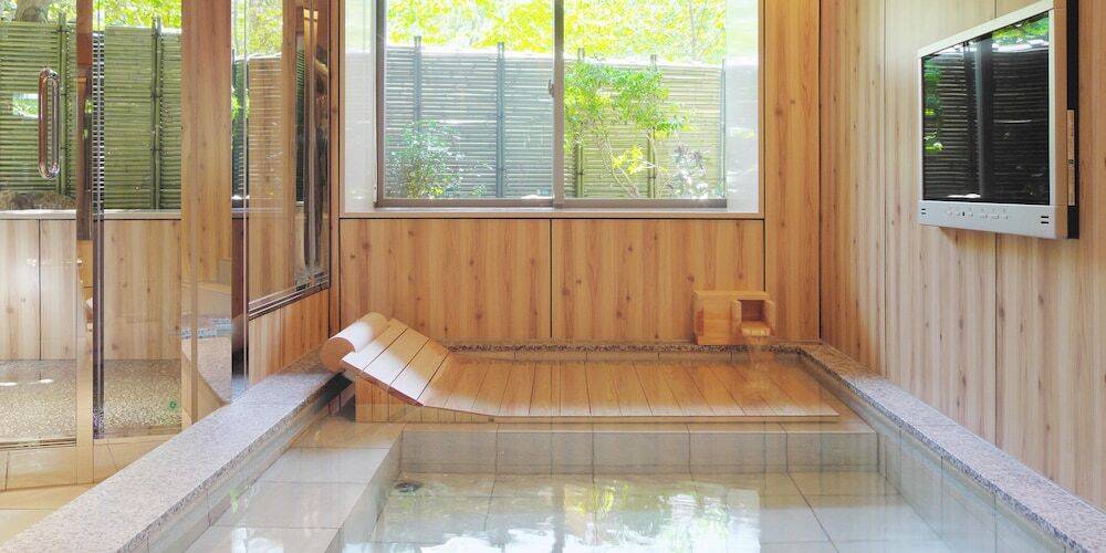 大浴場と足湯 / 2