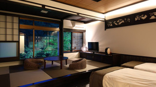 庭園一望クレインプレミアム黒 (古希)