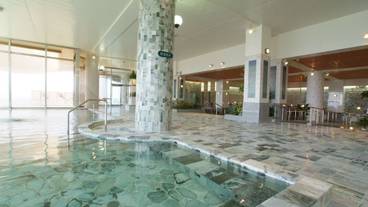 女性翡翠大浴場 / 1