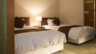 ラグジュアリー ツインルーム