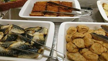 朝食ビュッフェ / 24